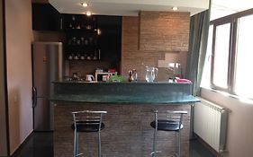 Apartment On Sanapiro